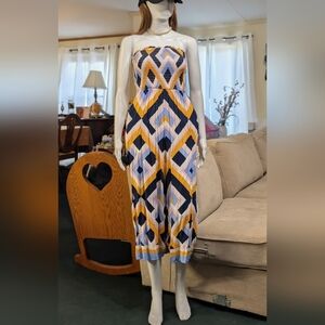 Elegant Strapless Geometric Dress